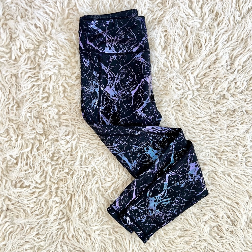 Curves’n’Combatboots CNC northern lights leggings